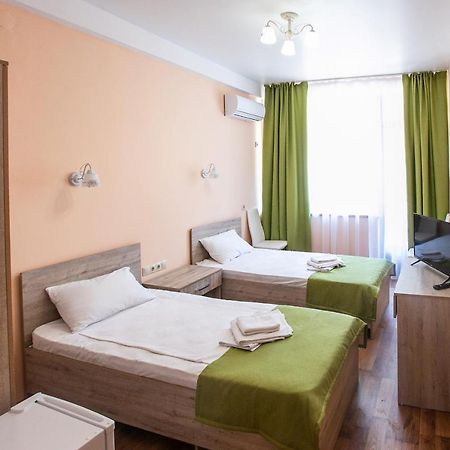 Гостиница "Курорт" Pitsunda Exterior foto