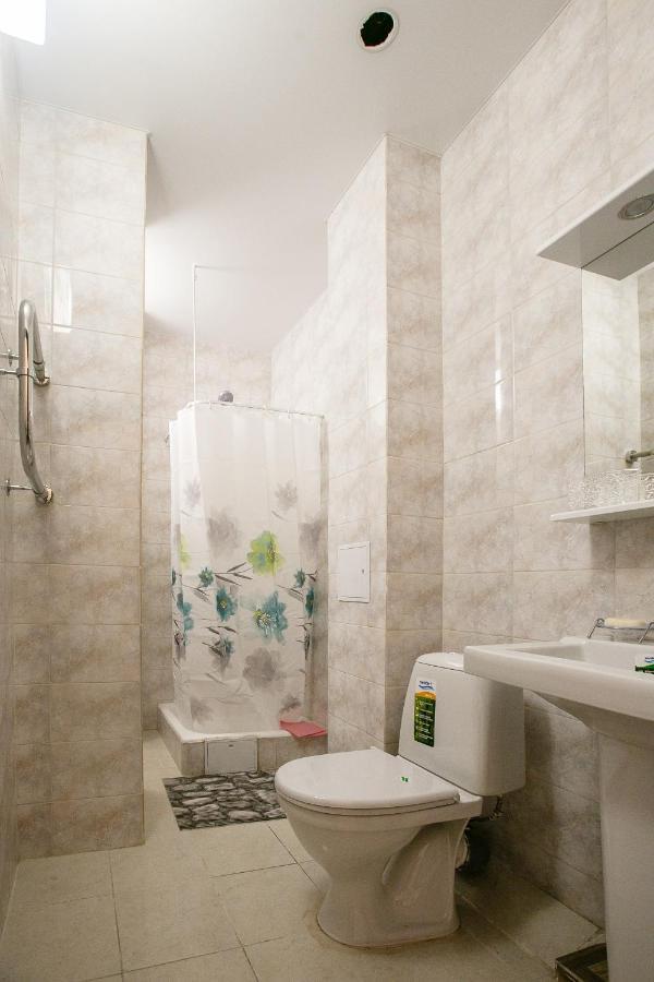 Гостиница "Курорт" Pitsunda Exterior foto